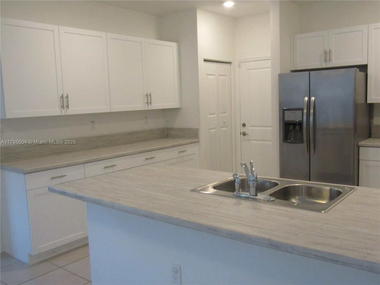 1414 SE 26th Ter, Homestead, FL 33035 Photo