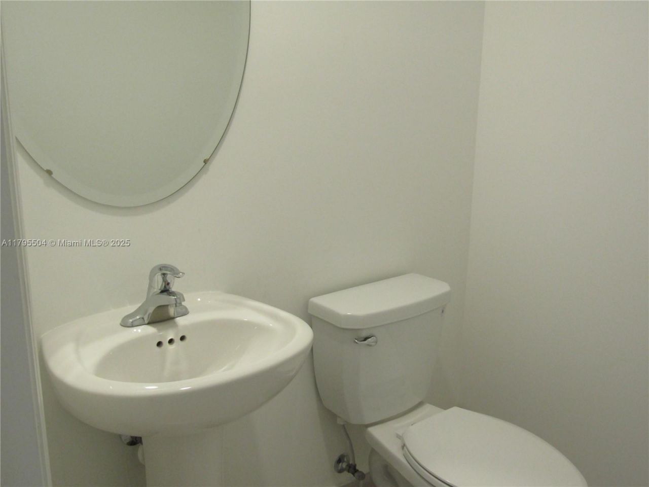 1414 SE 26th Ter, Homestead, FL 33035 Photo