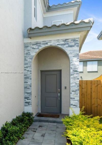 1414 SE 26th Ter, Homestead, FL 33035 Photo