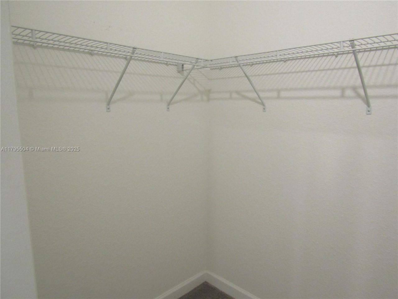 1414 SE 26th Ter, Homestead, FL 33035 Photo