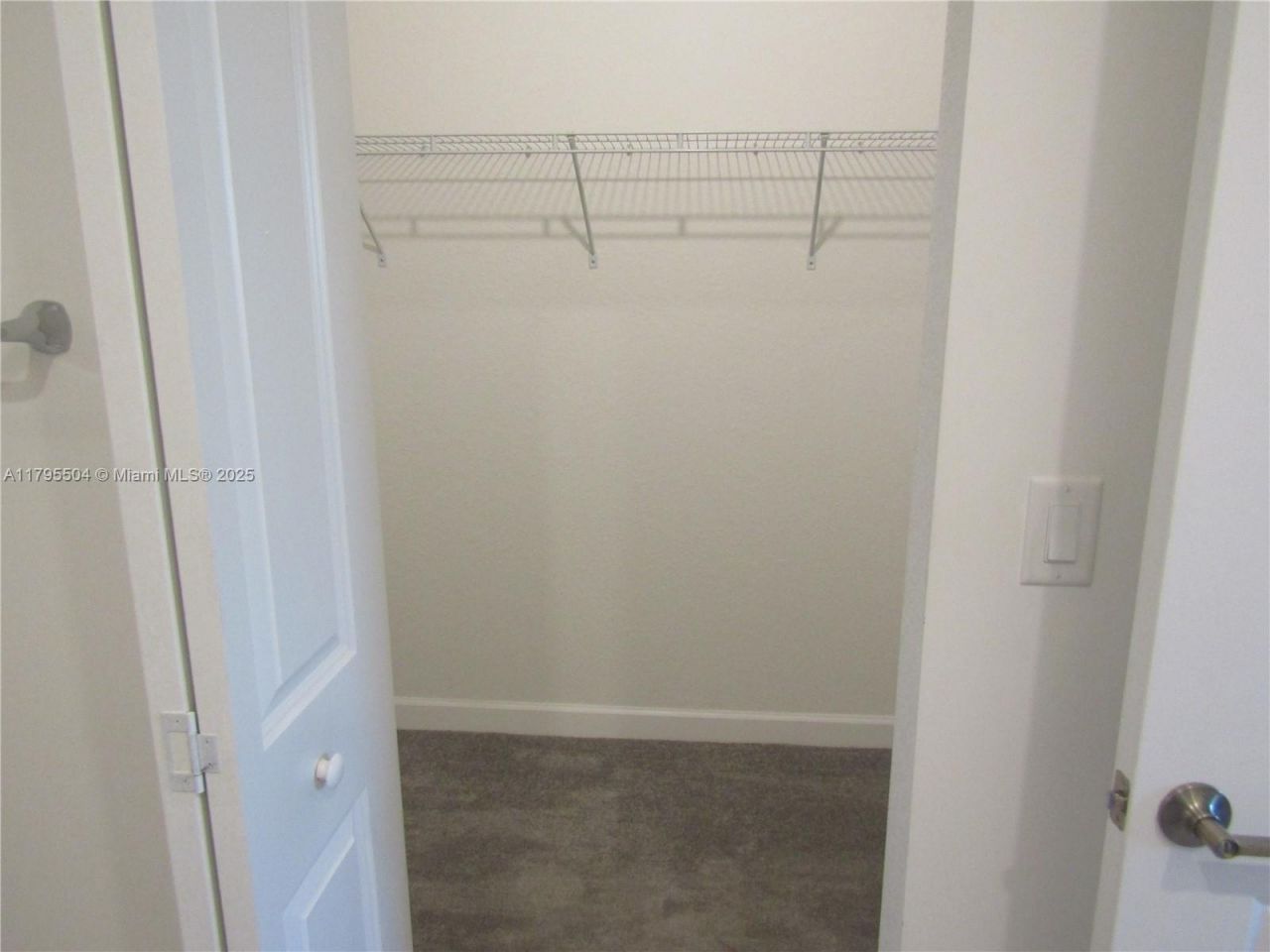 1414 SE 26th Ter, Homestead, FL 33035 Photo