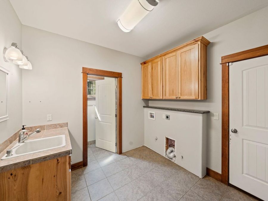 Property Image 101