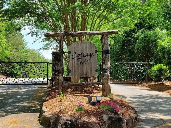 2128 Cottage Park Road, Morganton, NC 28655