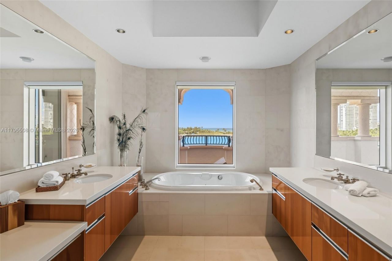 7141 Fisher Island Dr, Unit 7141, Miami Beach, FL 33109 Photo