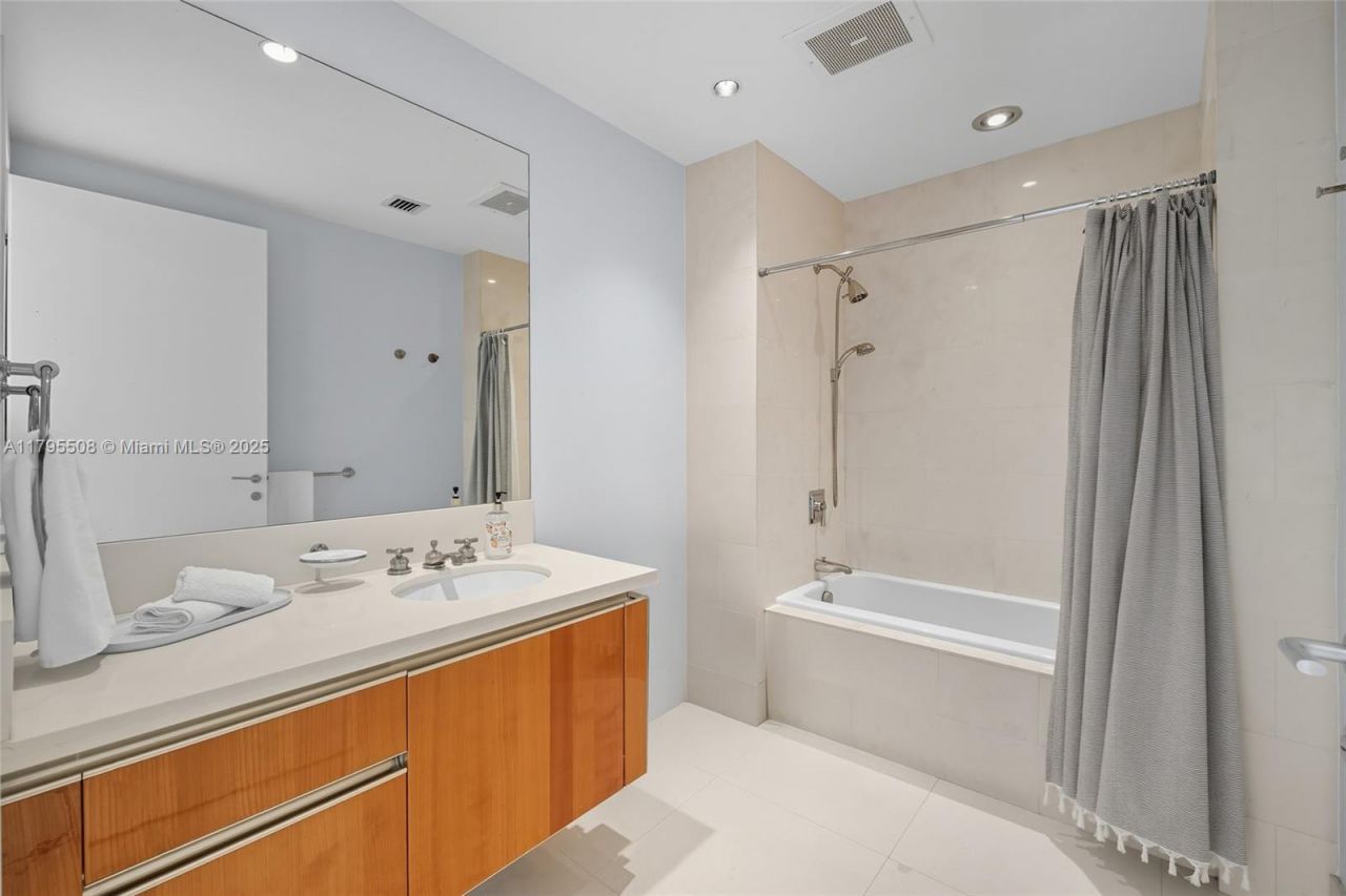 7141 Fisher Island Dr, Unit 7141, Miami Beach, FL 33109 Photo