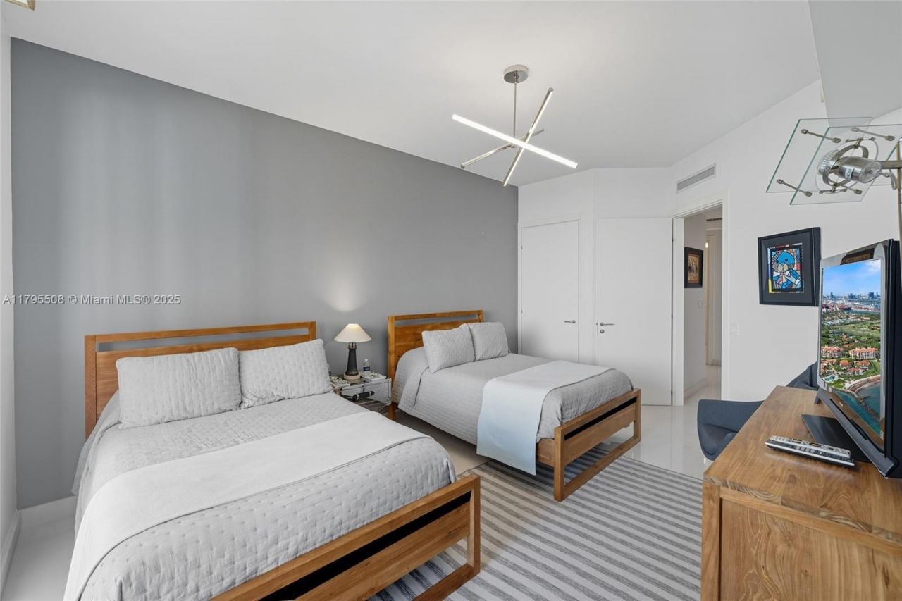 7141 Fisher Island Dr, Unit 7141, Miami Beach, FL 33109 Photo