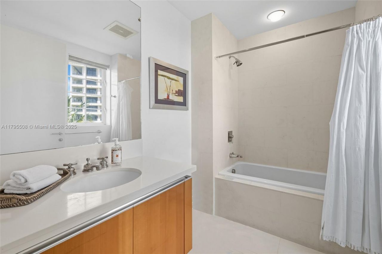 7141 Fisher Island Dr, Unit 7141, Miami Beach, FL 33109 Photo