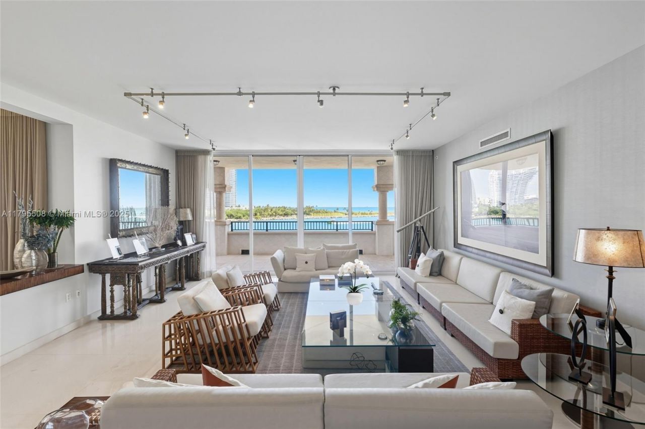7141 Fisher Island Dr, Unit 7141, Miami Beach, FL 33109 Photo