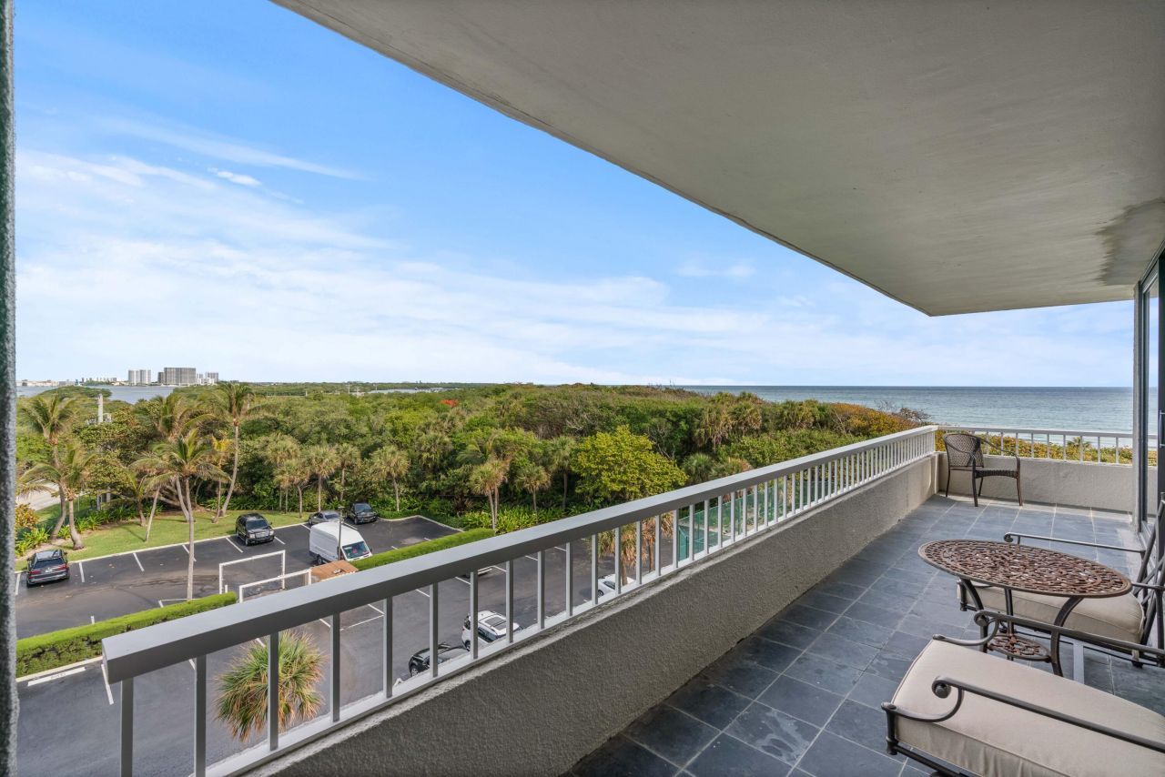 5550 N Ocean Drive, Unit 5c, Singer Island, FL 33404 Photo