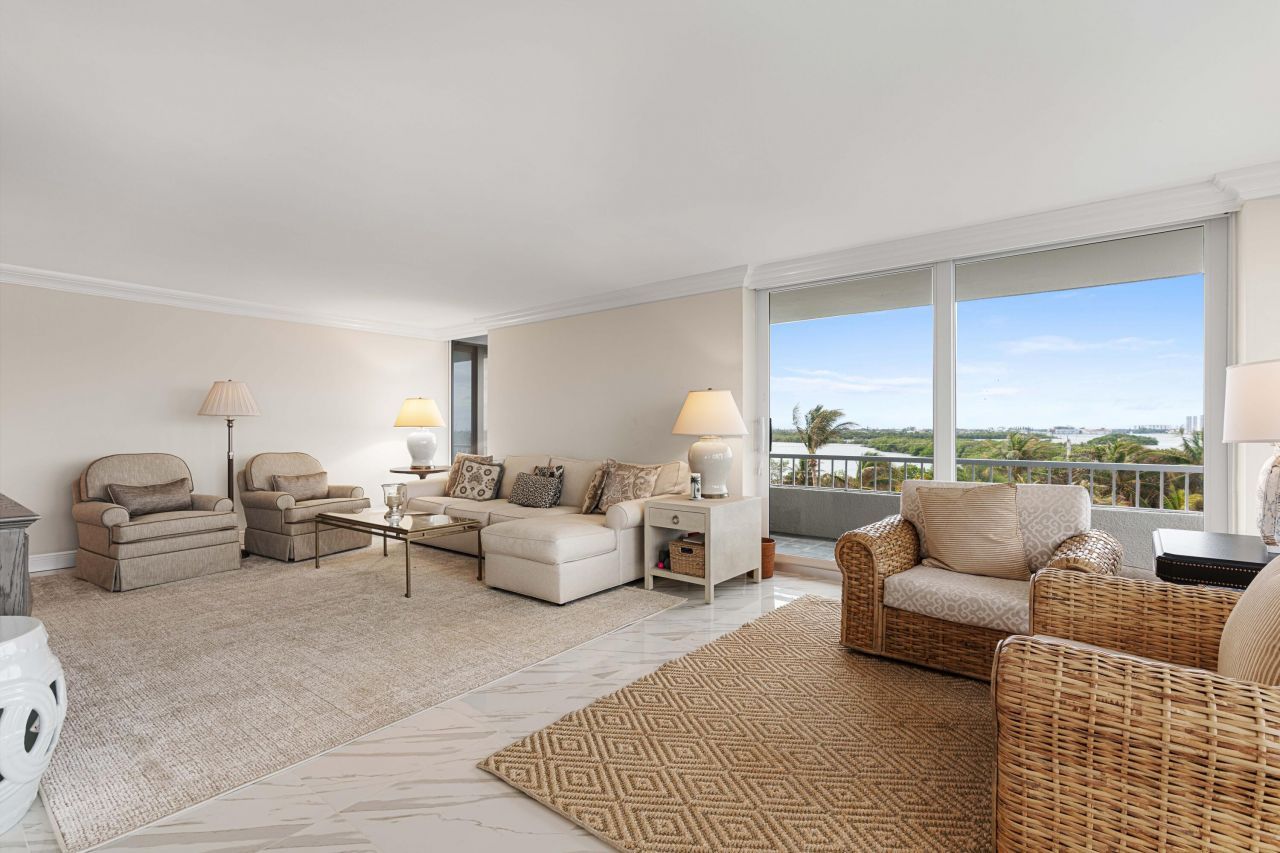5550 N Ocean Drive, Unit 5c, Singer Island, FL 33404 Photo