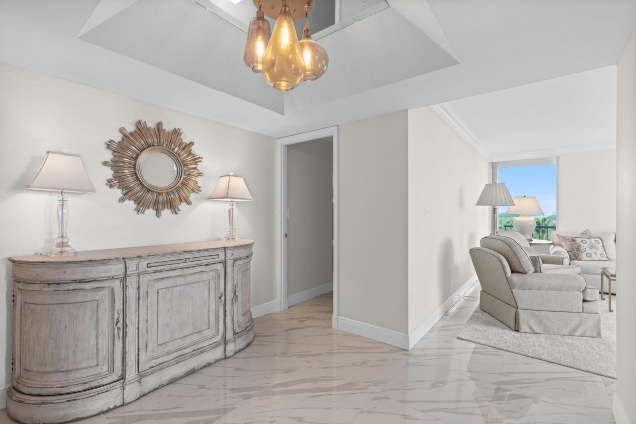 5550 N Ocean Drive, Unit 5c, Singer Island, FL 33404 Photo