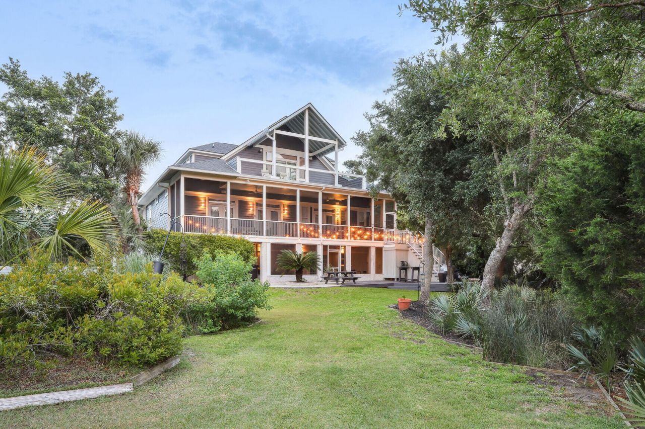 314 Commonwealth Road Photo 11