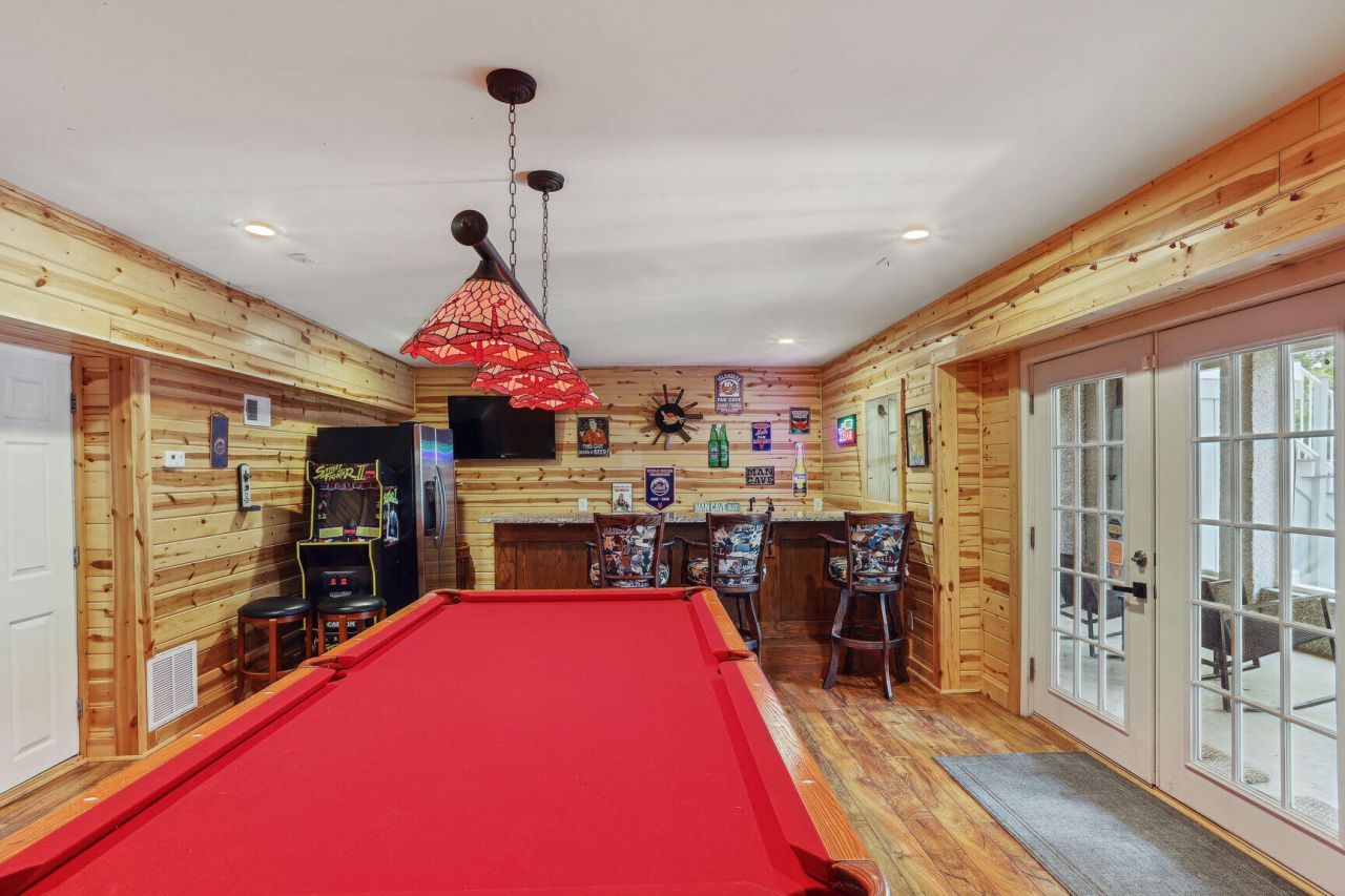 314 Commonwealth Road Photo 31