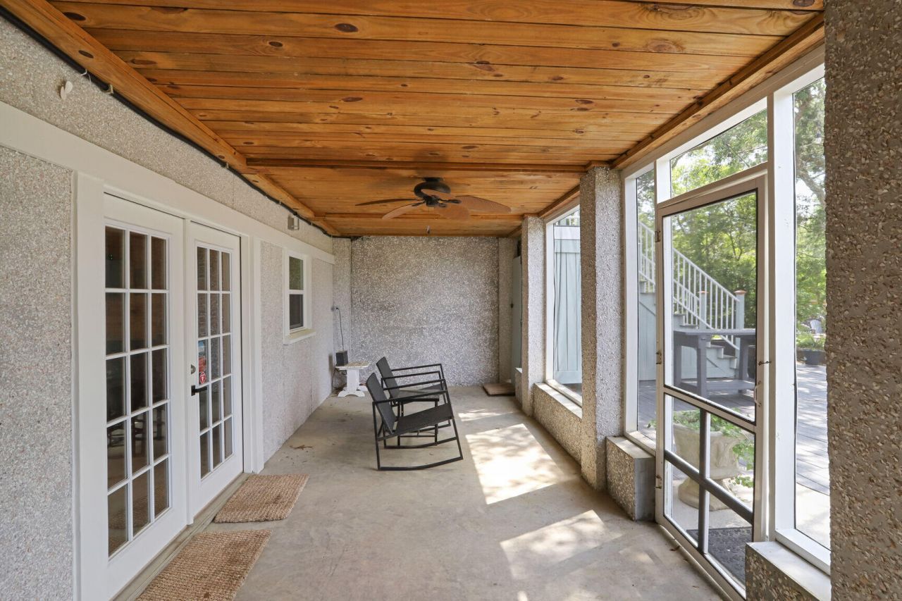 314 Commonwealth Road Photo 32