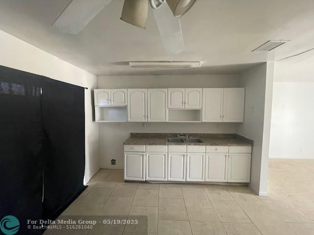 1104 W 24th St, Riviera Beach, FL 33404 Photo