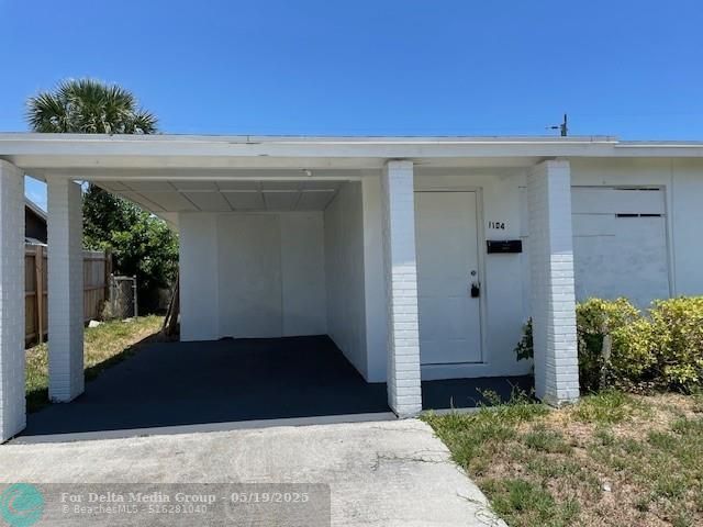 1104 W 24th St, Riviera Beach, FL 33404 Photo