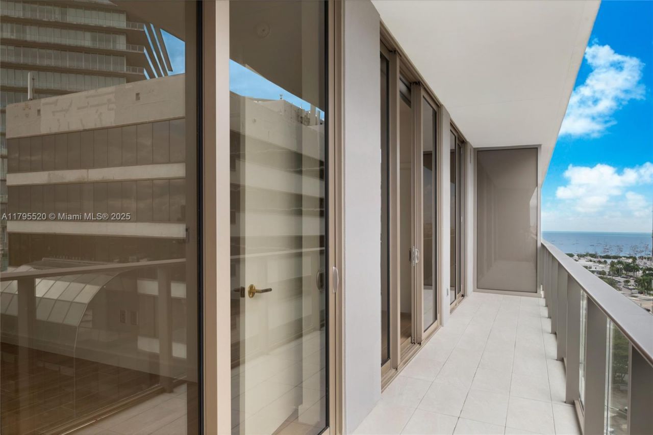 2678 Tigertail Ave, Unit 1205, Miami, FL 33133 Photo