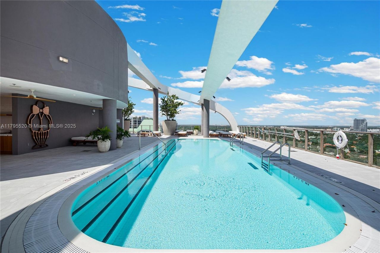 2678 Tigertail Ave, Unit 1205, Miami, FL 33133 Photo