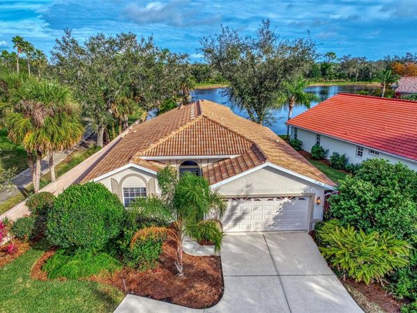 3195 VILLAGE LANE, PORT CHARLOTTE, FL 33953