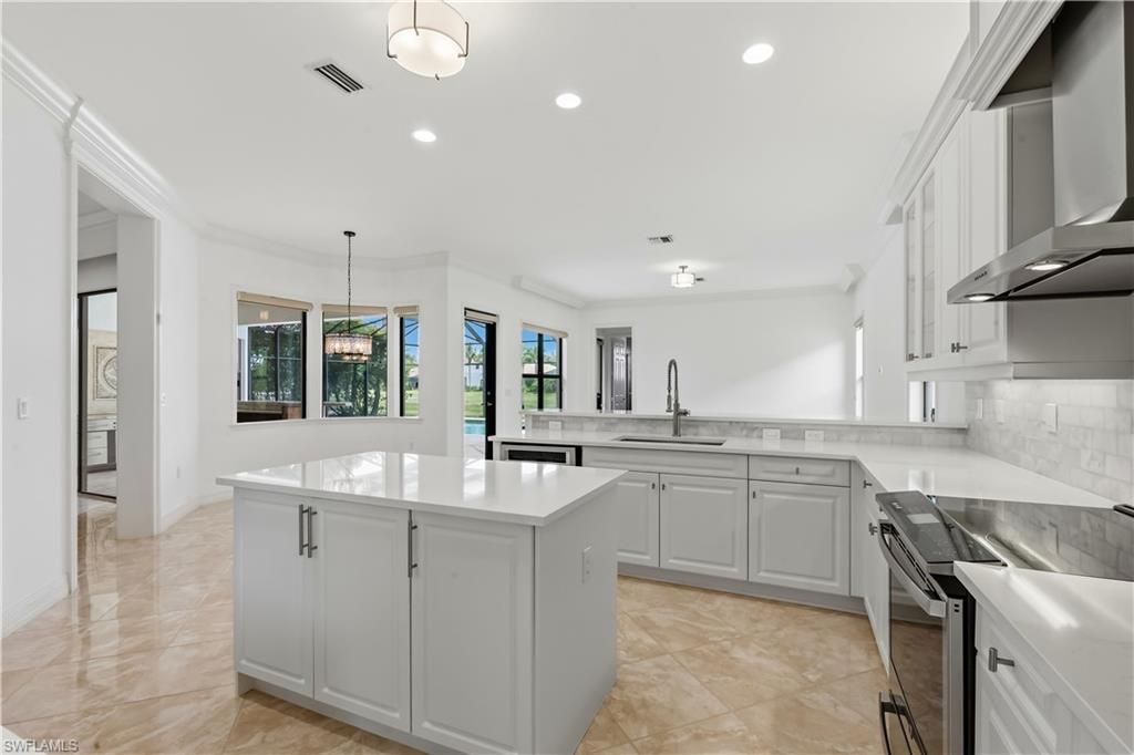 3412 Atlantic Cir, Naples, FL 34119 Photo
