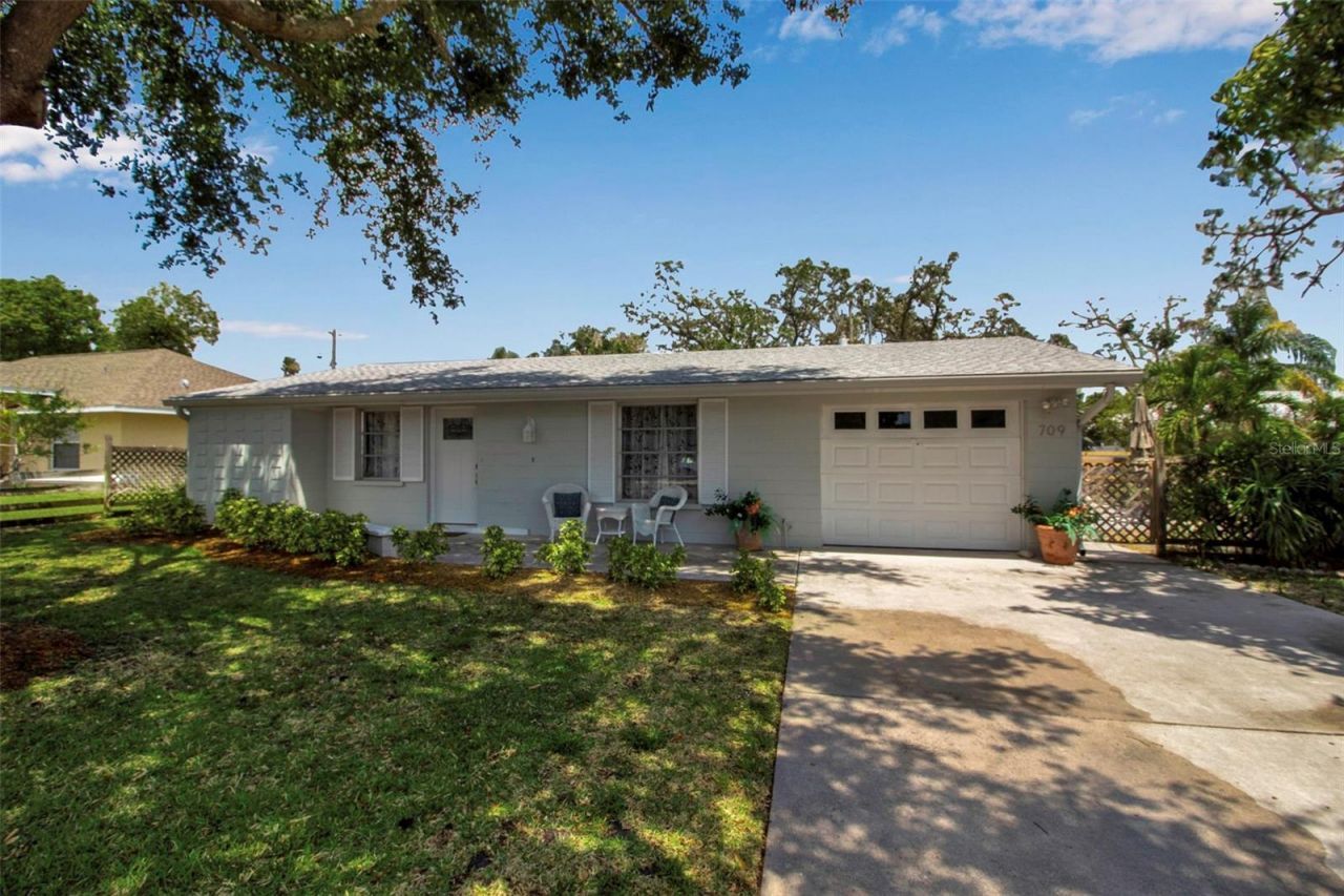 709 84th Street Nw, Bradenton, FL 34209 Main Photo
