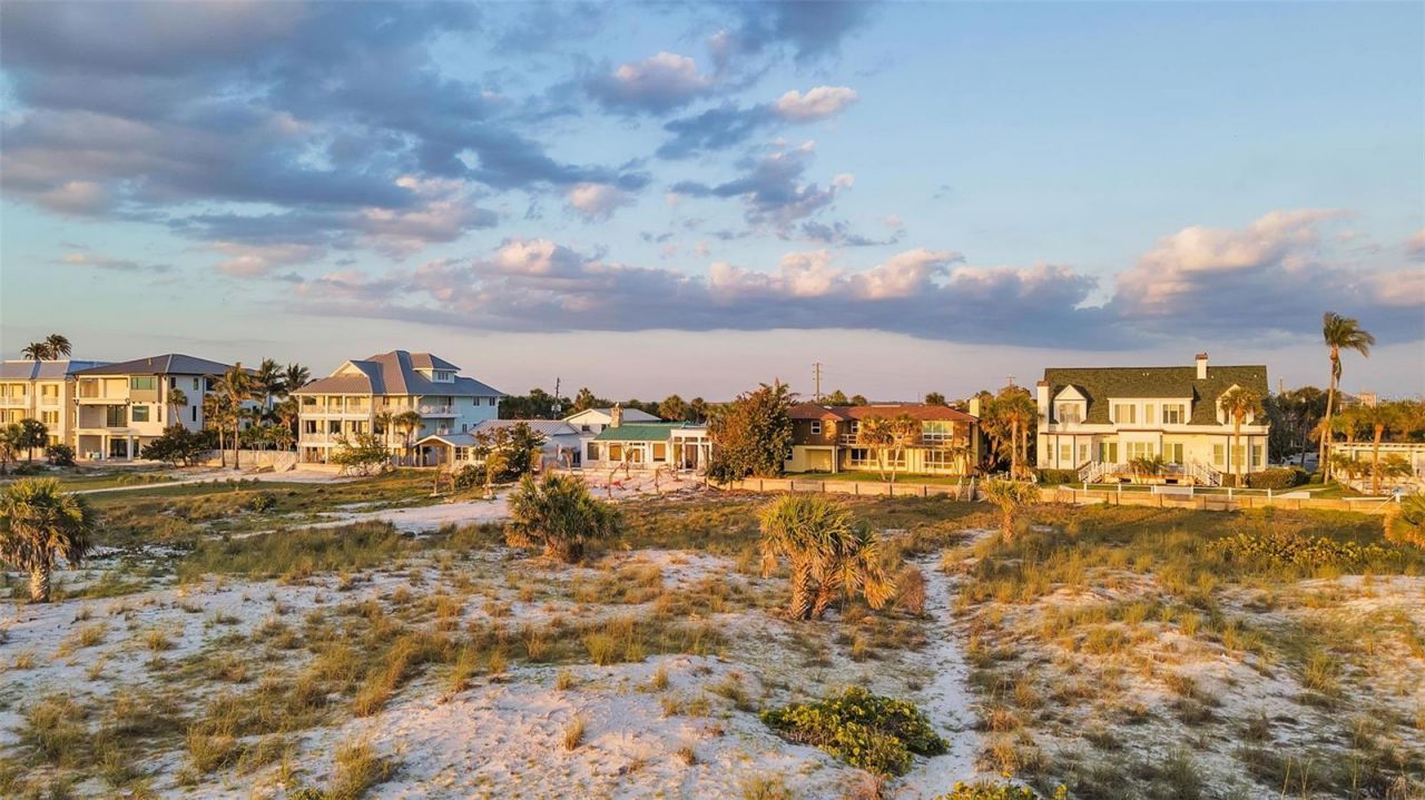 1058 Eldorado Avenue, Clearwater Beach, FL 33767 Photo