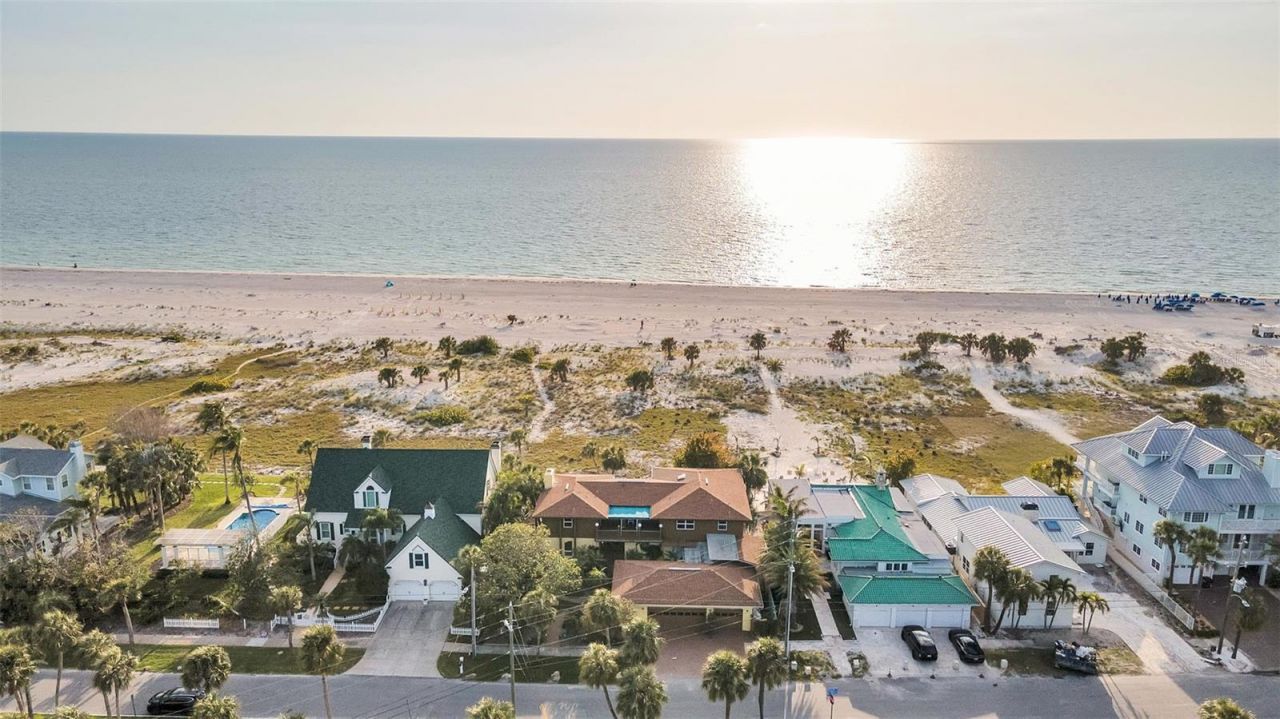 1058 Eldorado Avenue, Clearwater Beach, FL 33767 Photo