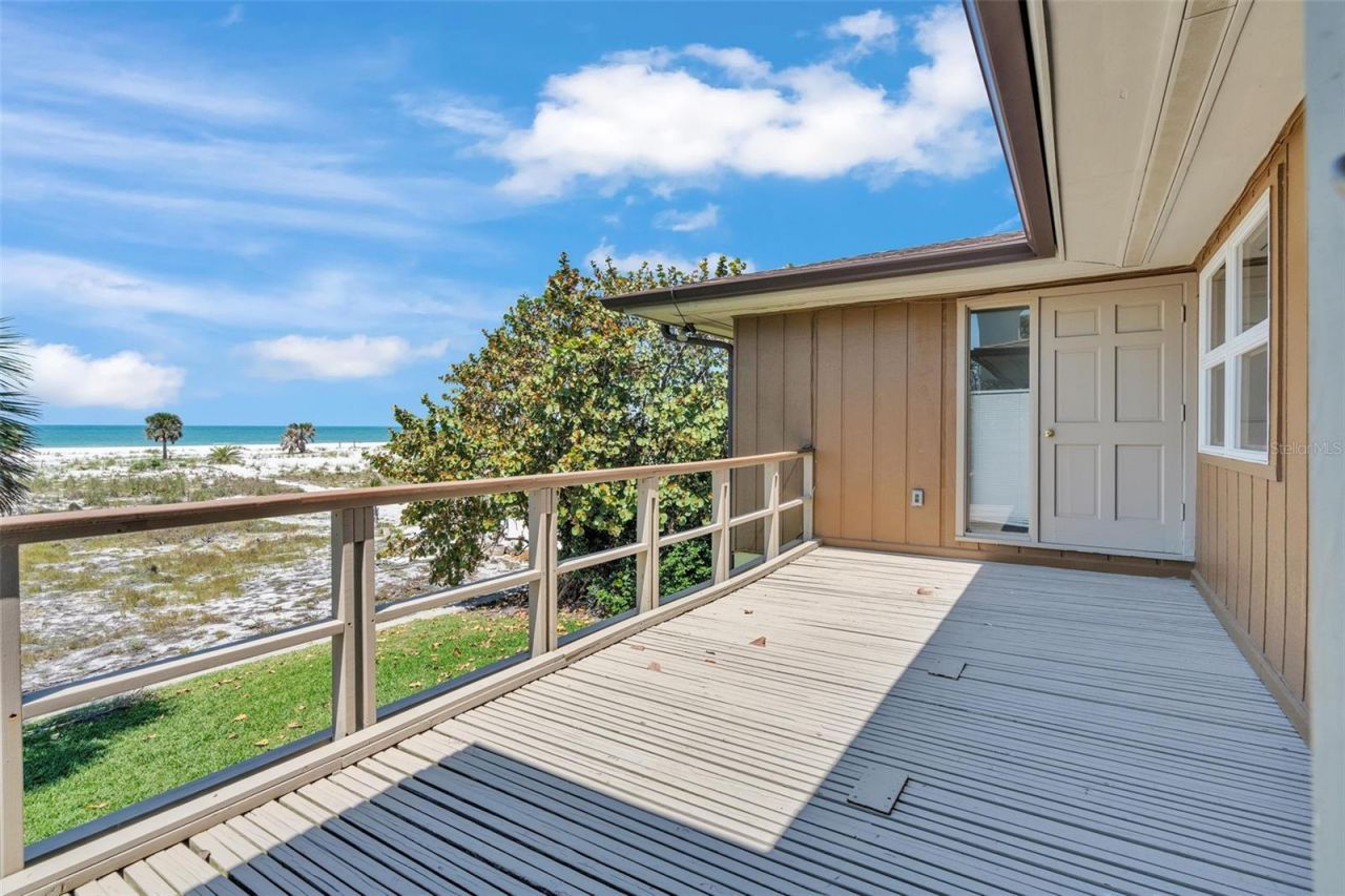 1058 Eldorado Avenue, Clearwater Beach, FL 33767 Photo