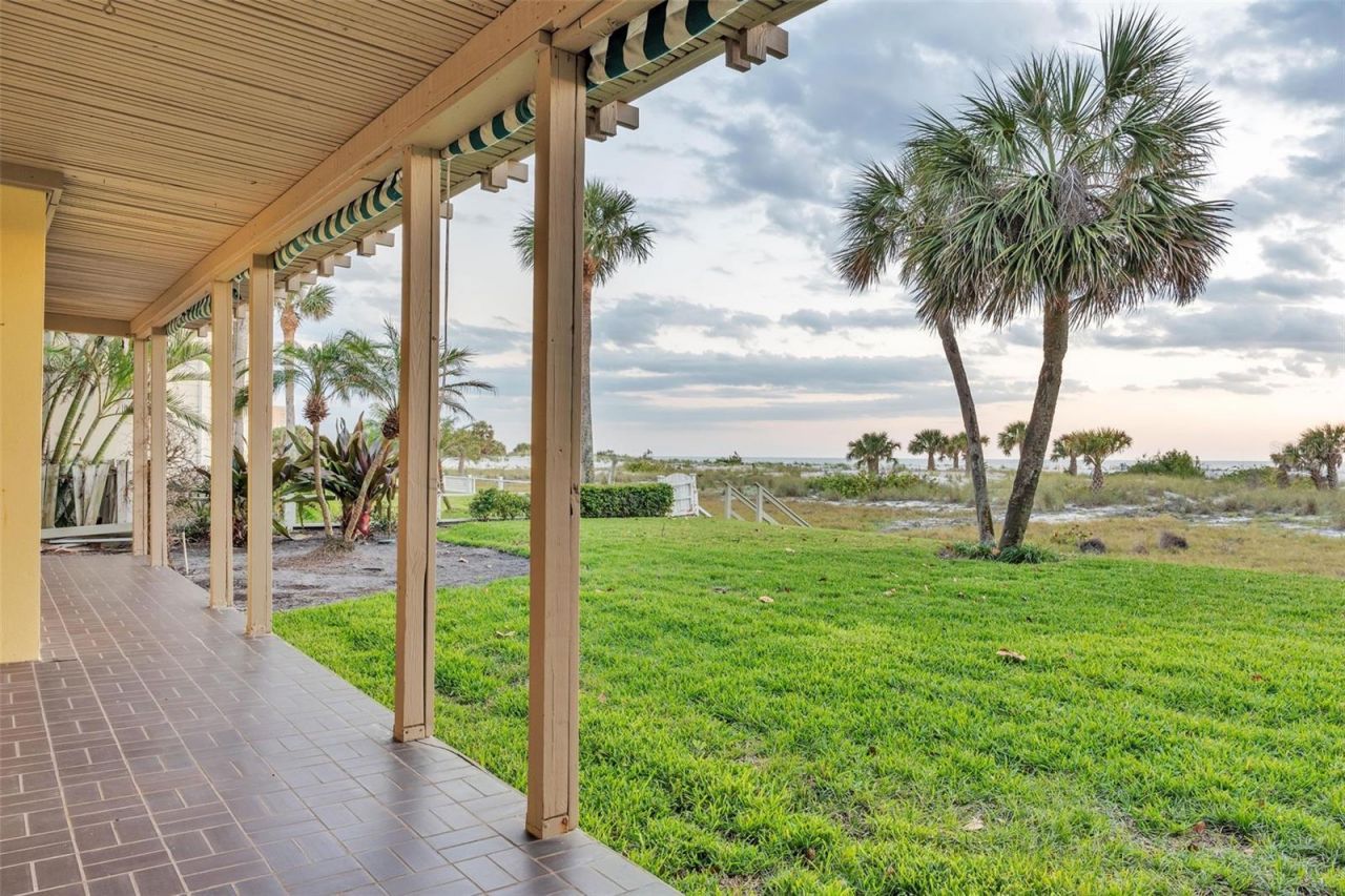 1058 Eldorado Avenue, Clearwater Beach, FL 33767 Photo