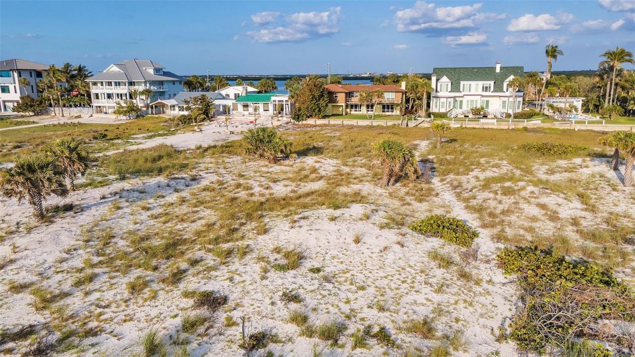 1058 Eldorado Avenue, Clearwater Beach, FL 33767 Photo