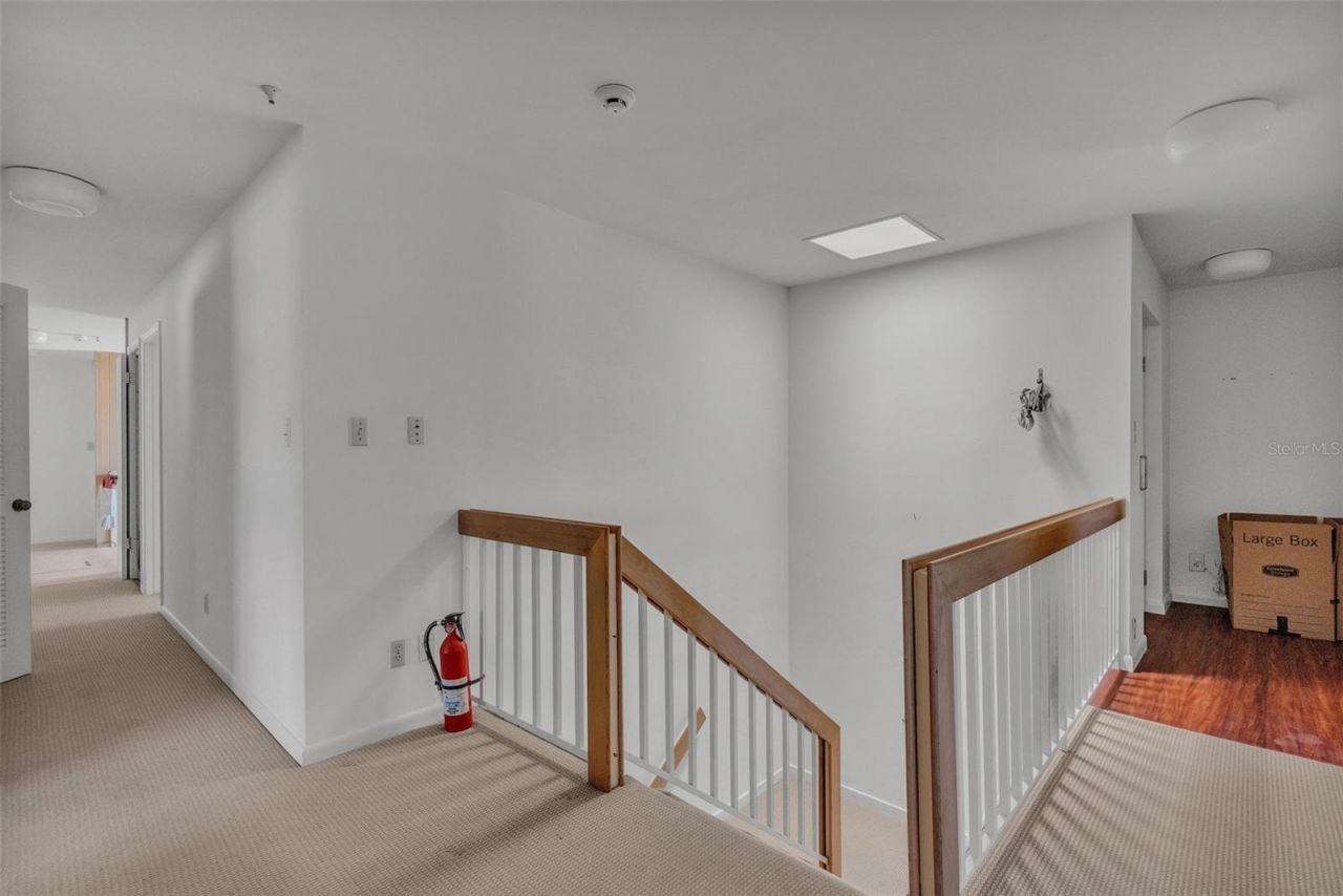 1058 Eldorado Avenue, Clearwater Beach, FL 33767 Photo