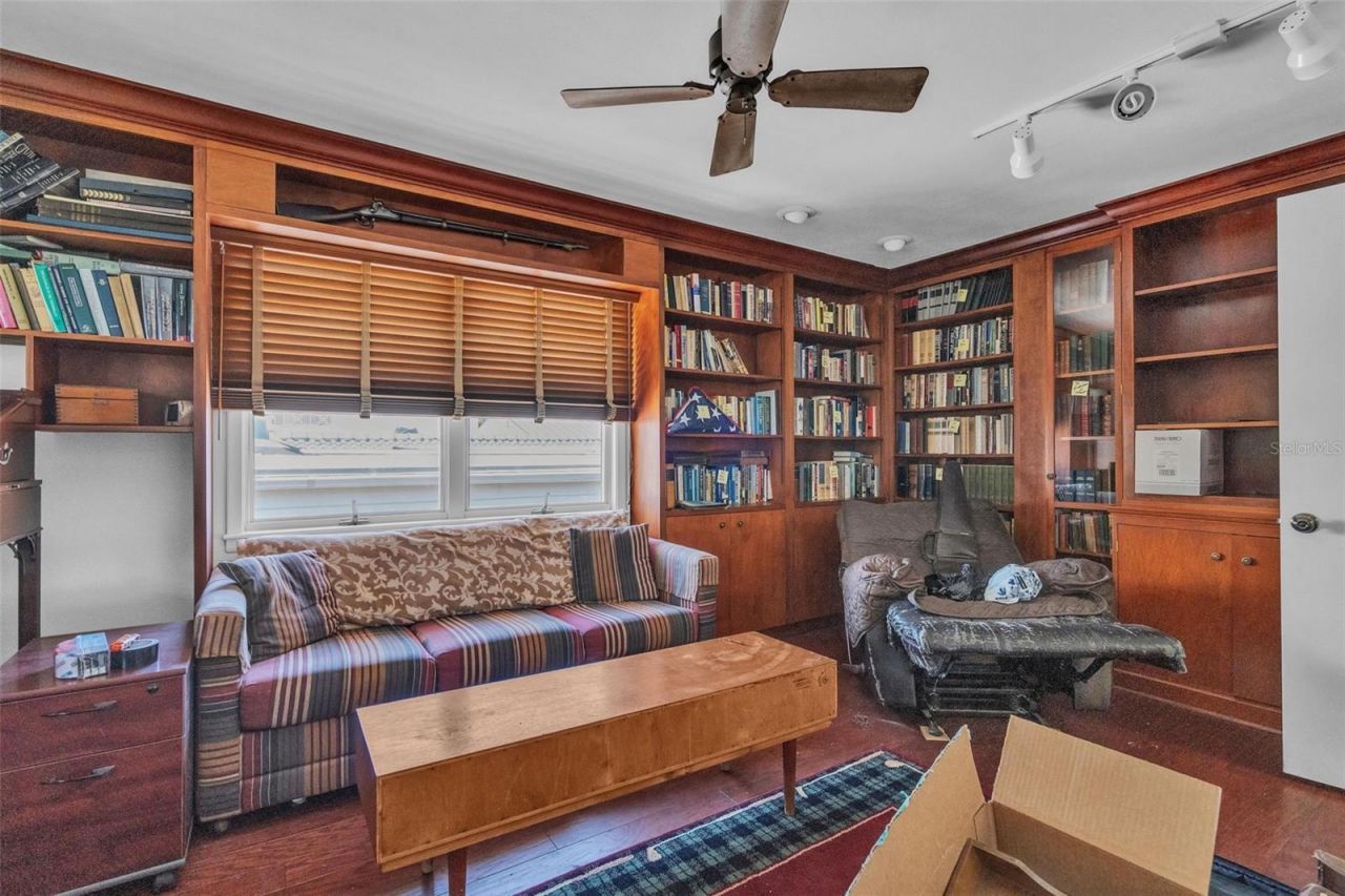 1058 Eldorado Avenue, Clearwater Beach, FL 33767 Photo