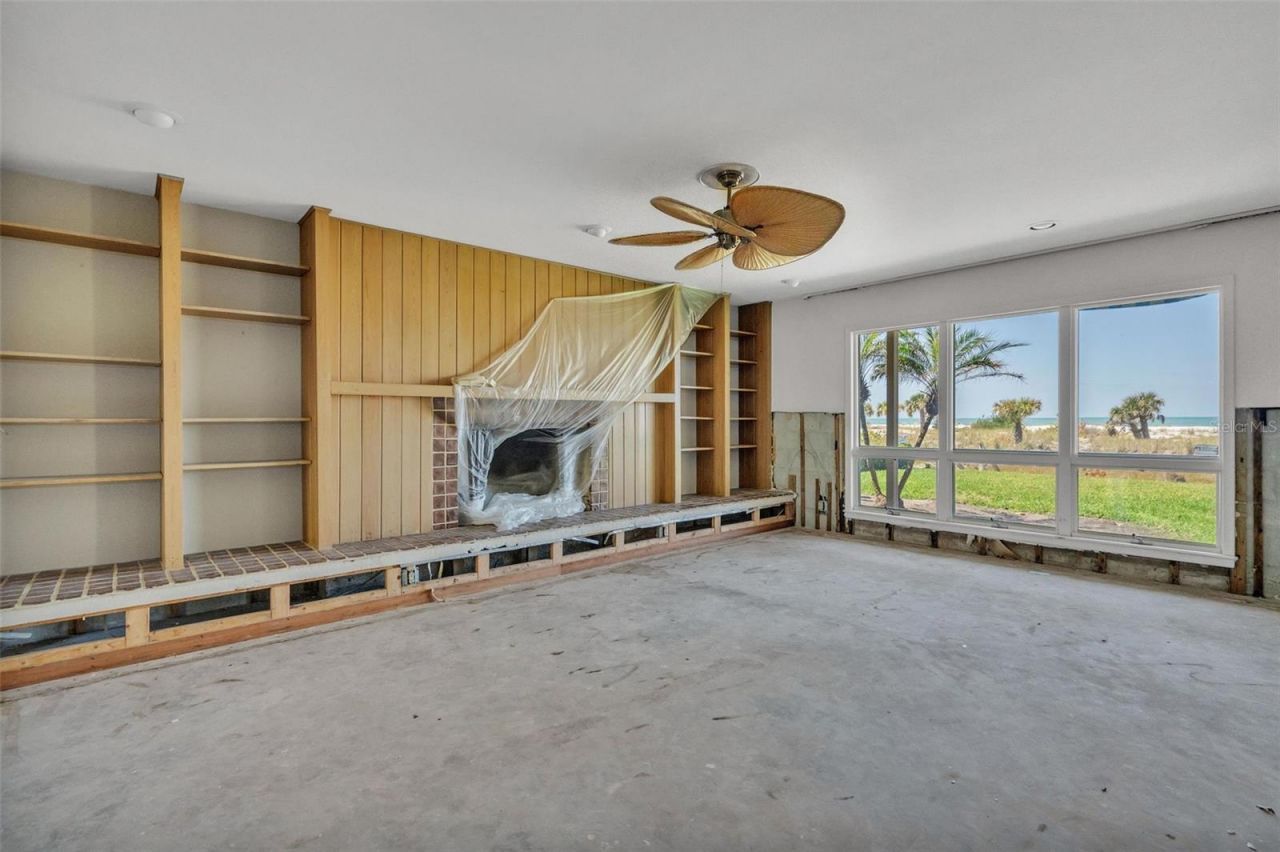 1058 Eldorado Avenue, Clearwater Beach, FL 33767 Photo