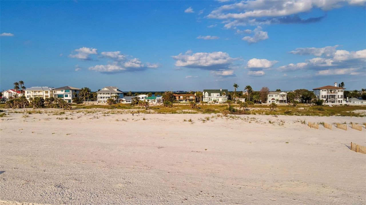 1058 Eldorado Avenue, Clearwater Beach, FL 33767 Photo