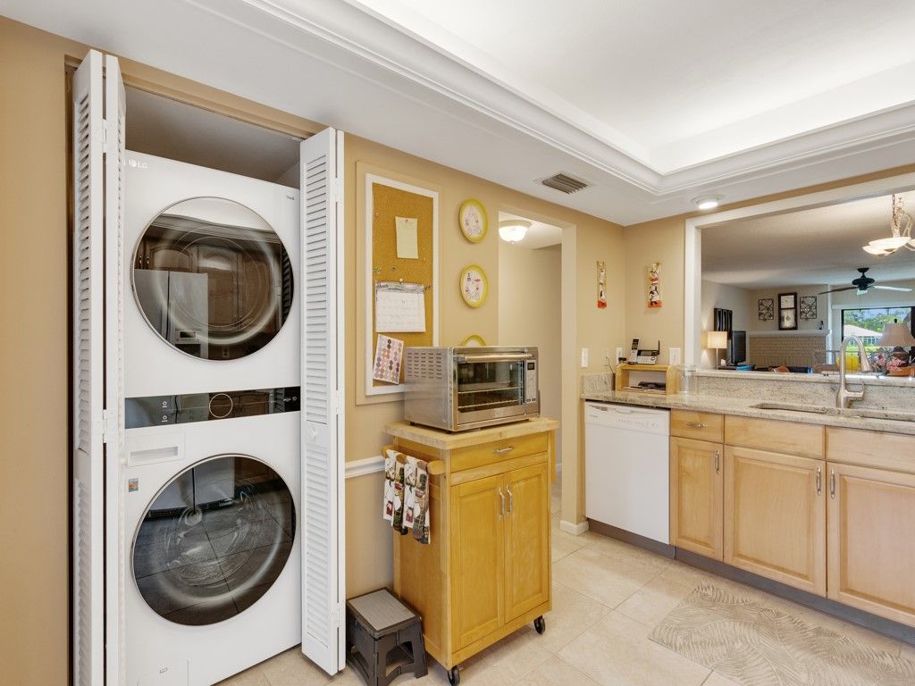 3450 Twin Lakes Terrace, Unit 103, Fort Pierce, FL 34951 Photo