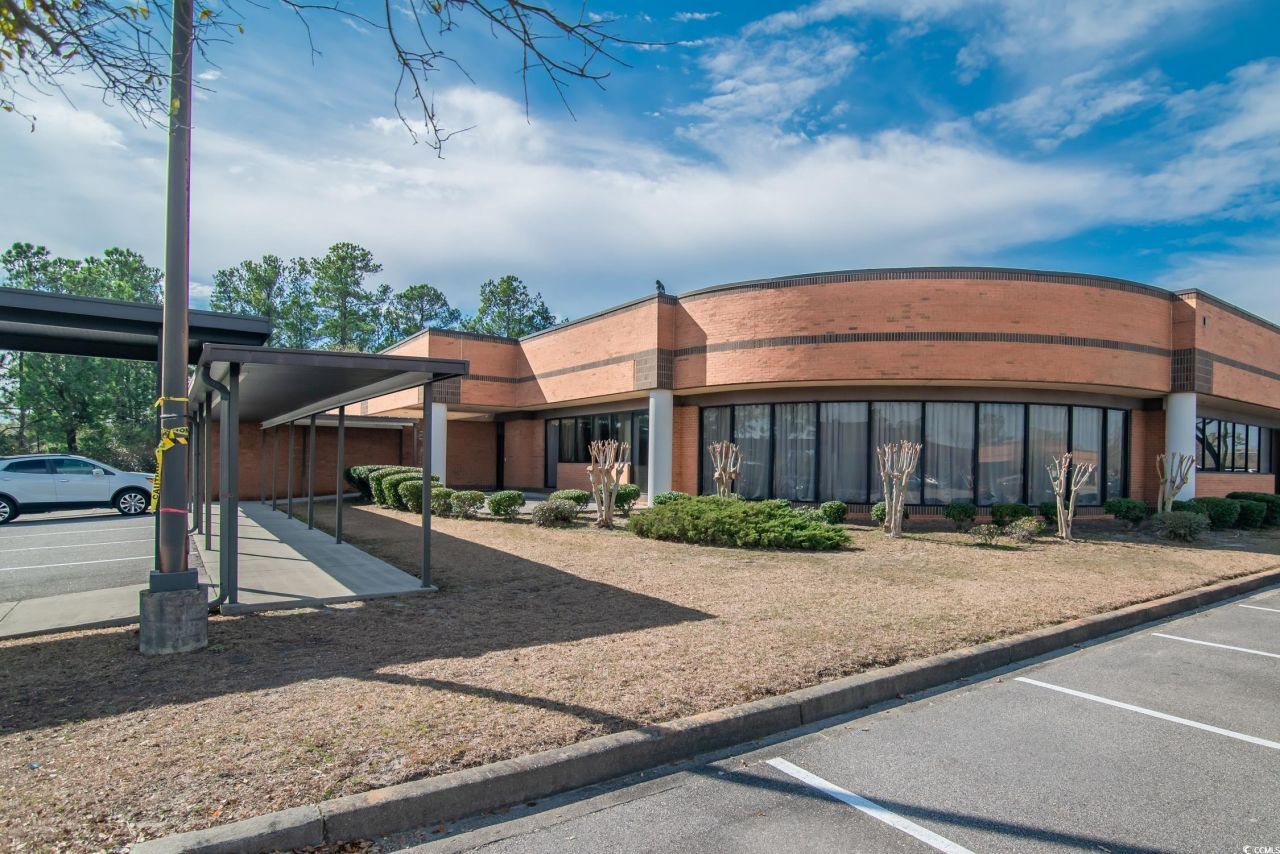 8733 Highway 17 Bypass Photo 5