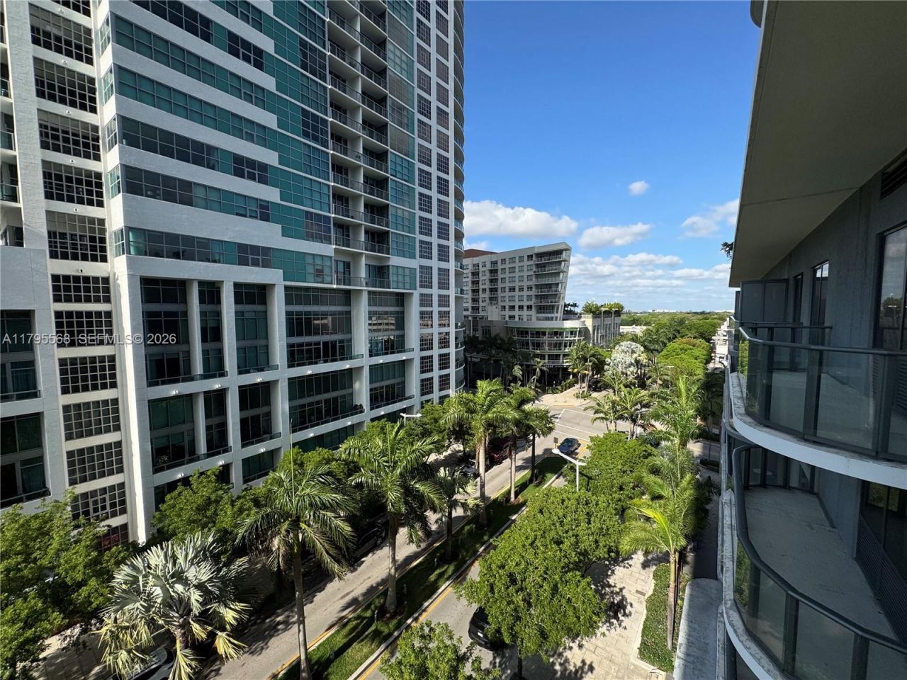 121 NE 34th St, Unit L601, Miami, FL 33137 Photo