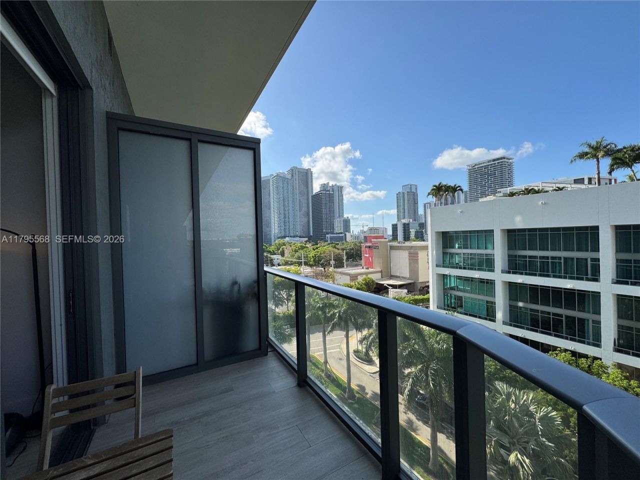 121 NE 34th St, Unit L601, Miami, FL 33137 Photo