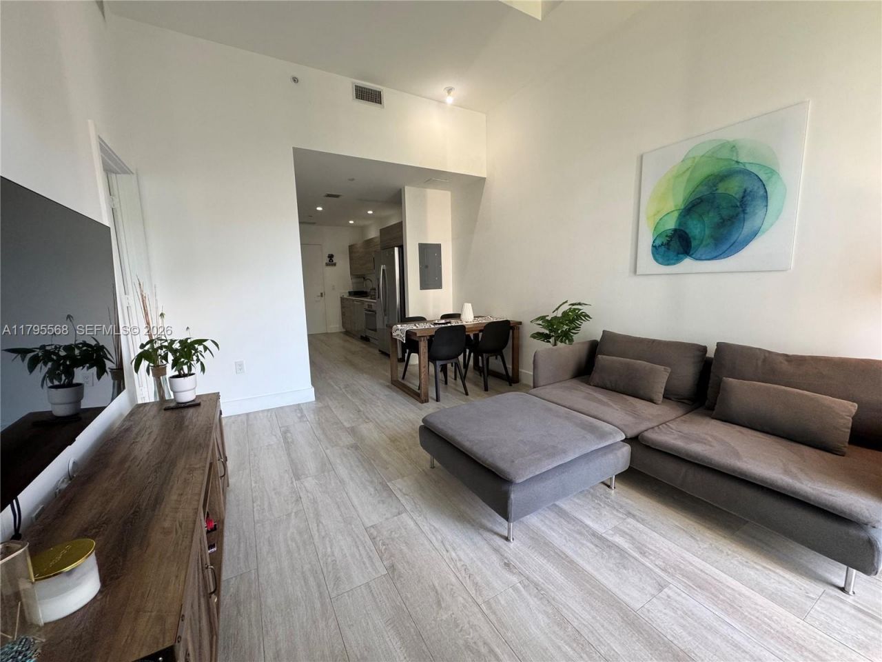 121 NE 34th St, Unit L601, Miami, FL 33137 Photo