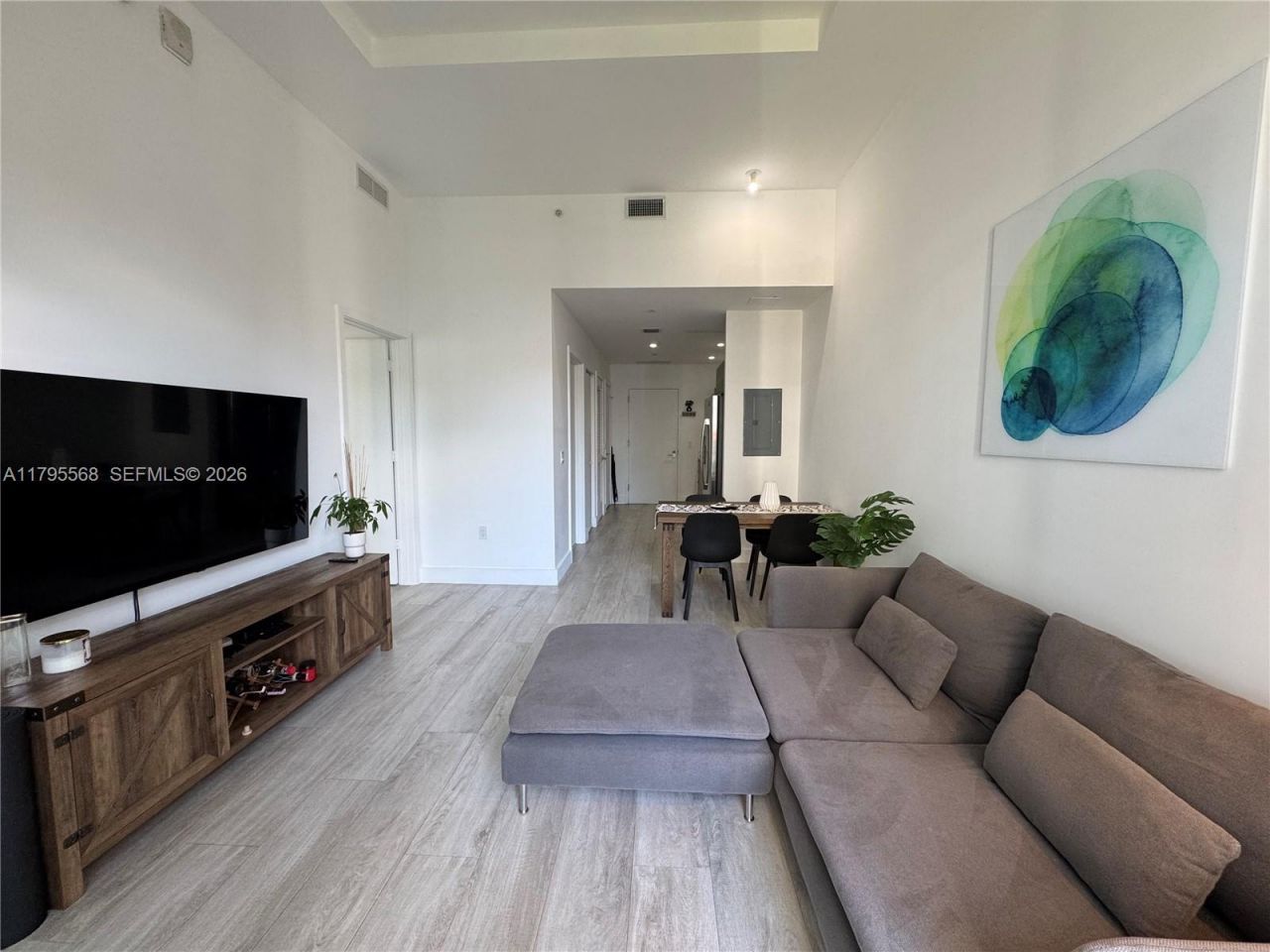 121 NE 34th St, Unit L601, Miami, FL 33137 Photo