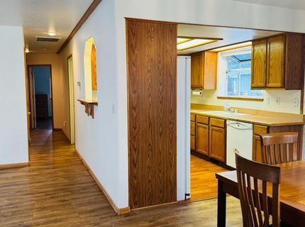 1180 Tokochi Street, South Lake Tahoe, CA 96150 Photo