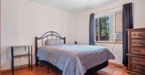 1180 Tokochi Street, South Lake Tahoe, CA 96150 Photo