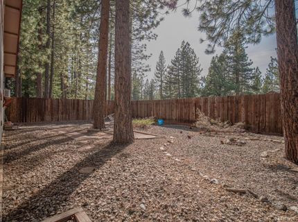 1180 Tokochi Street, South Lake Tahoe, CA 96150 Photo