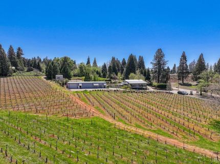 2875 Larsen Drive, Camino, CA 95709 Photo