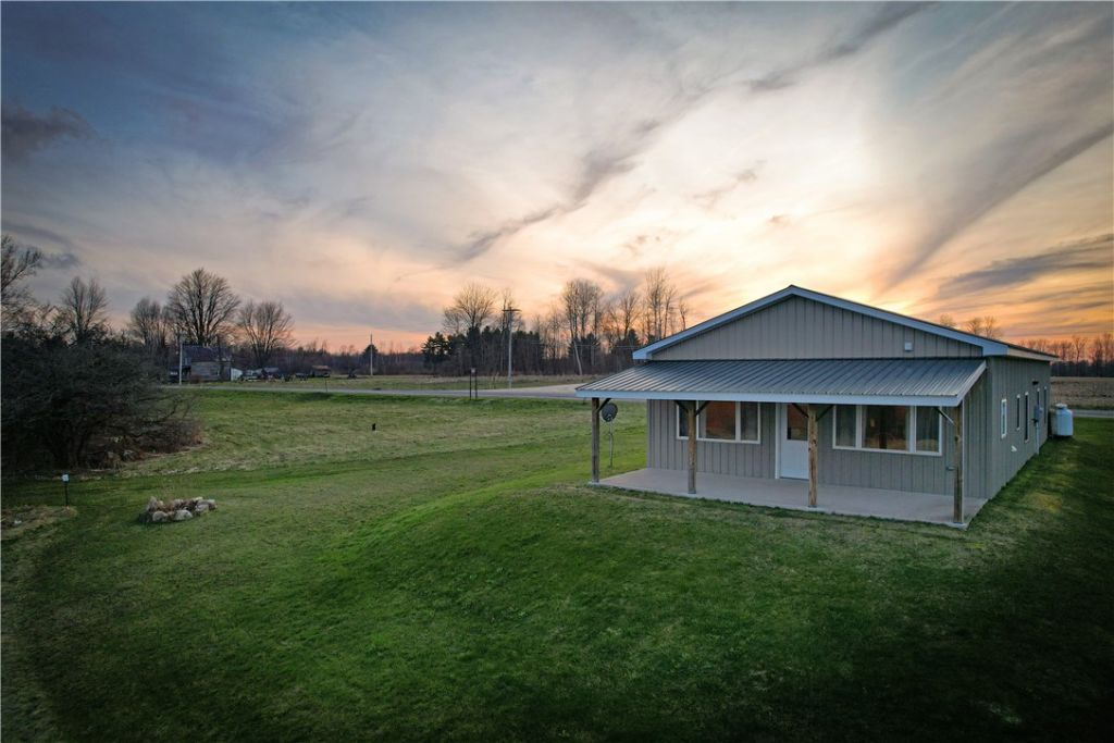 270 East Road, Heuvelton, NY 13654 Main Photo