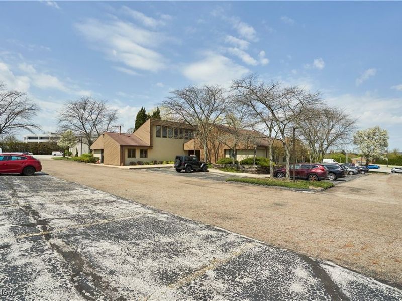 3500 W Market Street, Unit 1, Fairlawn, OH 44333 Photo 3