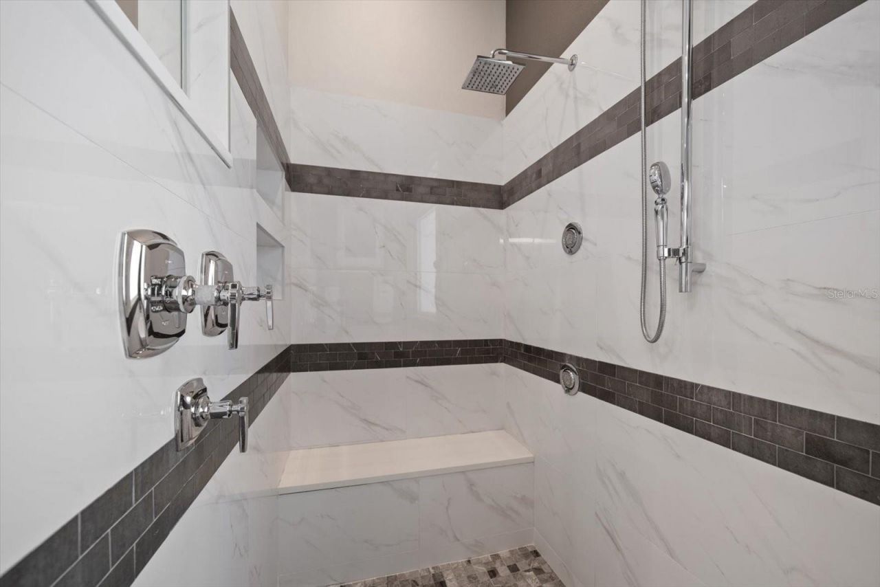 14 Sunset Bay Drive, Belleair, FL 33756 Photo