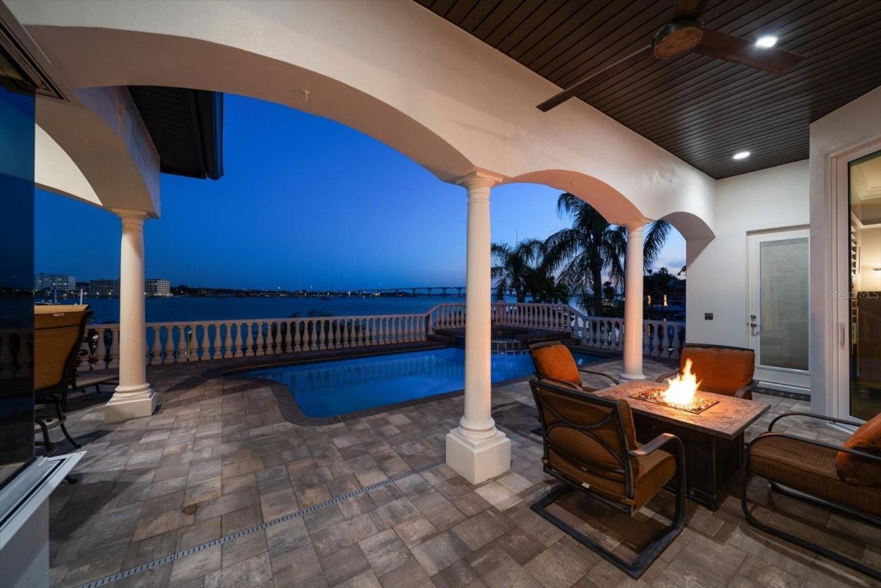 14 Sunset Bay Drive, Belleair, FL 33756 Photo