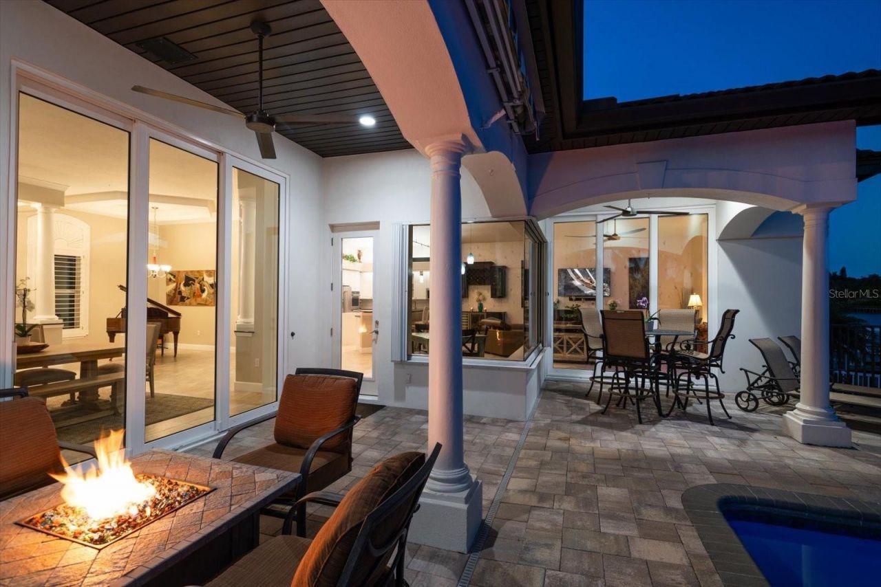 14 Sunset Bay Drive, Belleair, FL 33756 Photo