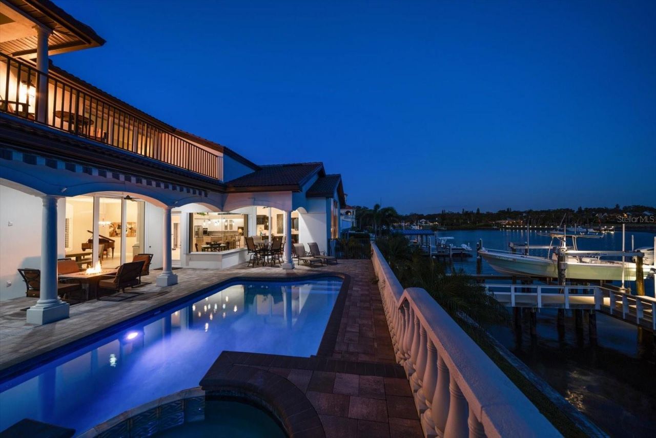 14 Sunset Bay Drive, Belleair, FL 33756 Photo